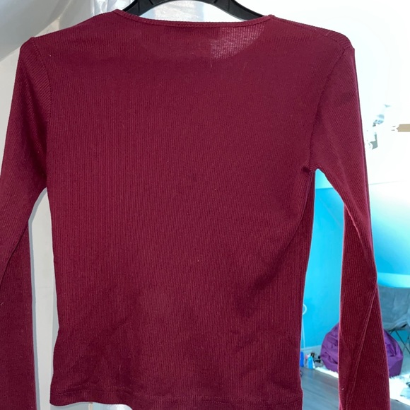 Long sleeve top - Picture 2 of 3